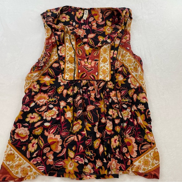 Spell Designs Lolita Sleeveless Blouse, Rust | Medium - Picture 4 of 9